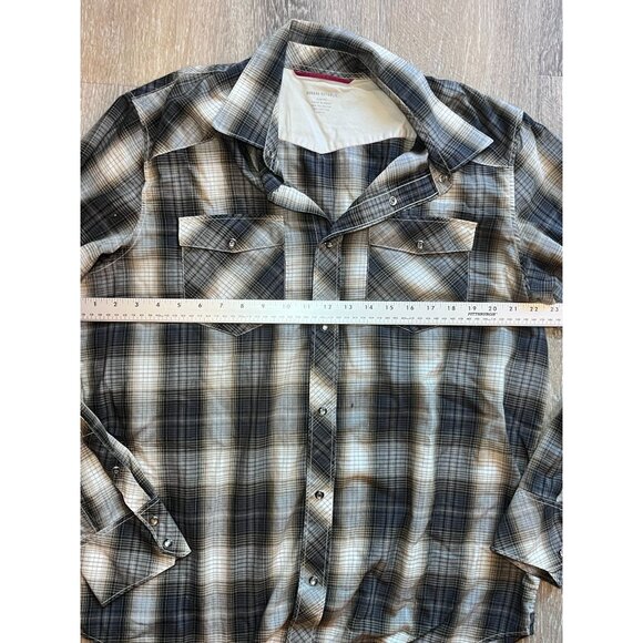 Banana Republic Slim Fit Snap-Front Flannel Shirt – Grey & Brown Plaid – Size XL - Picture 4 of 5